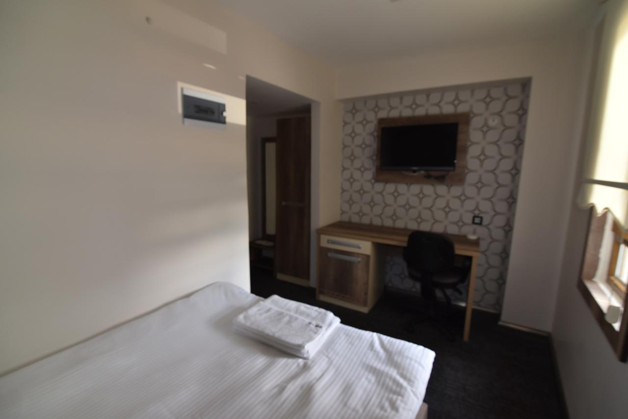 Saltuk Hotel Erzurum ภายนอก รูปภาพ